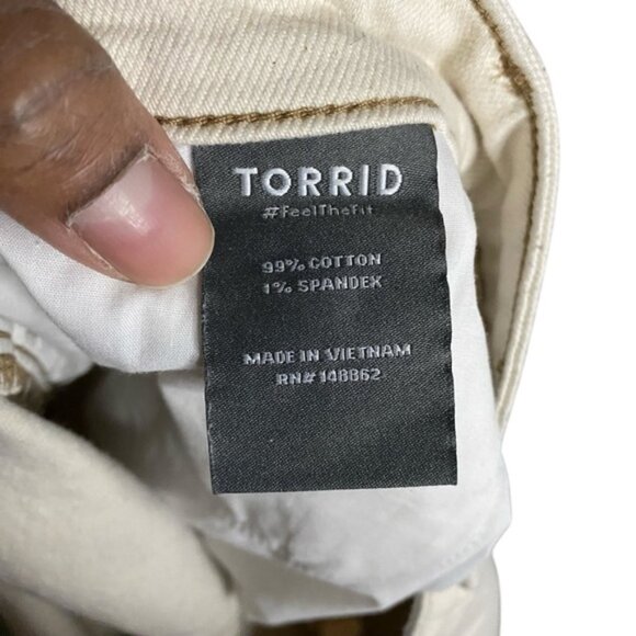 Torrid Women's Cream Button-Fly Casual Denim Skirt - Picture 3 of 5